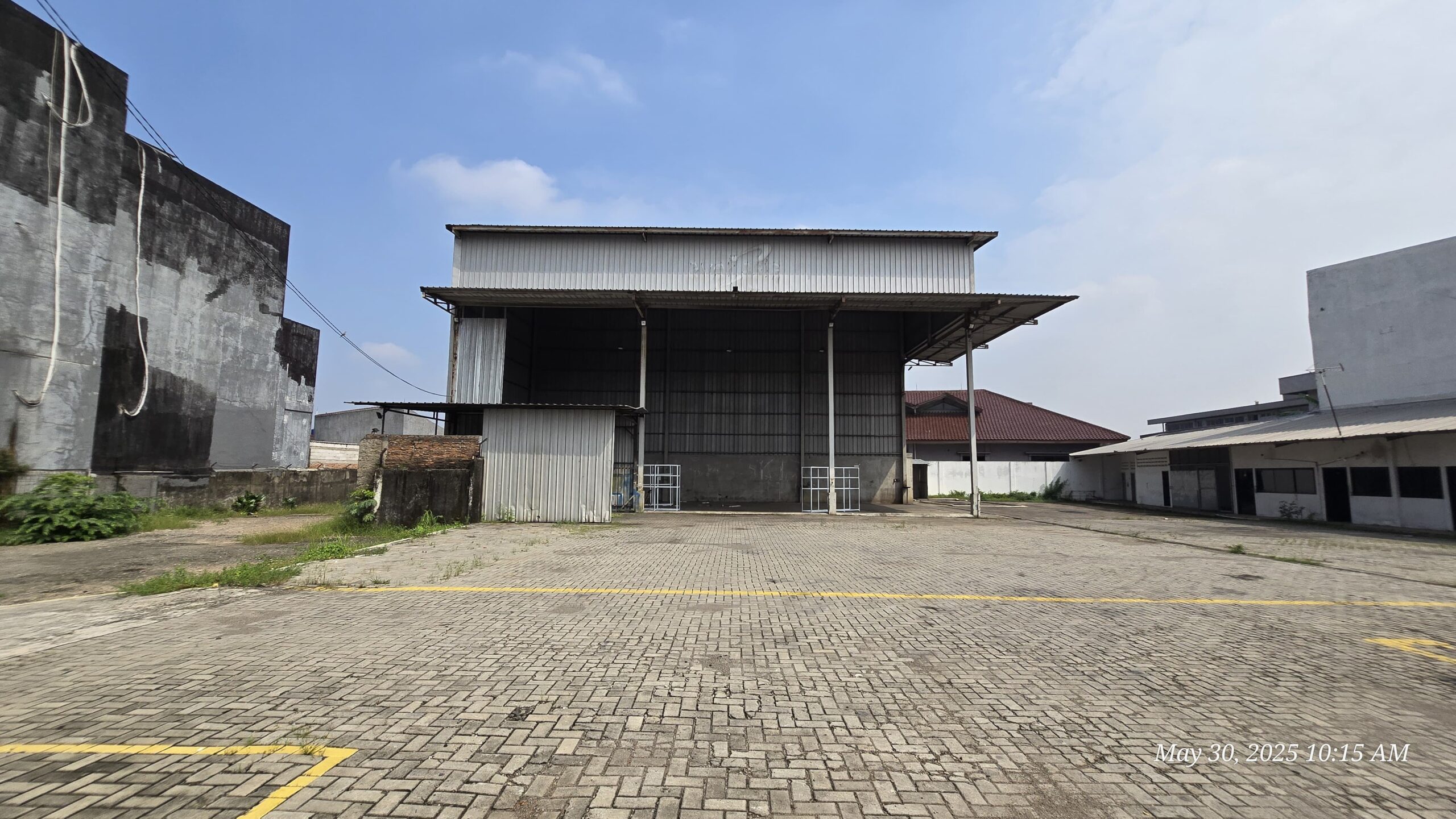 Gudang & Tanah Siliwangi, Narogong